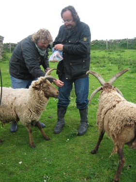 Si and Dave meet some Isle of Man residents (Department of Tourism and Leisure, Isle of Man Government)